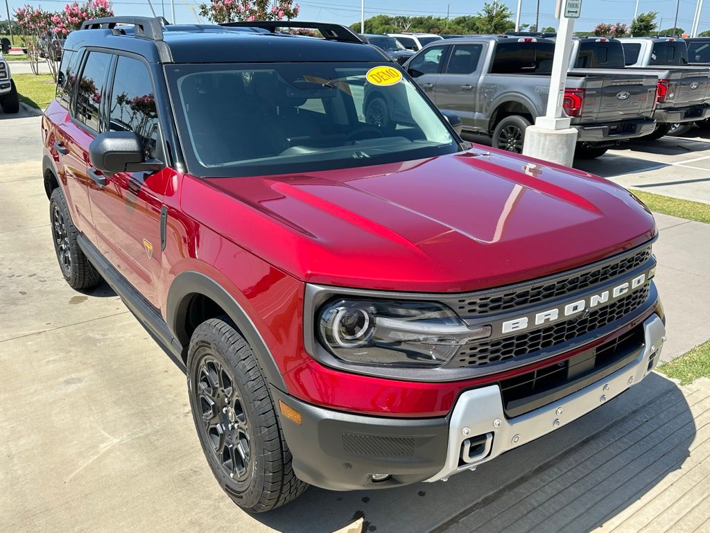 2025 Ford Bronco Sport Badlands photo 3