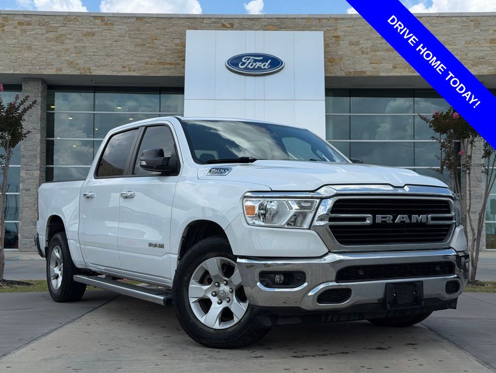 2020 RAM 1500 Big Horn/Lone Star Crew Cab 5'7's photo