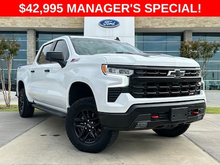 2022 Chevrolet Silverado 1500 LT Trail Boss Truck Crew Cab