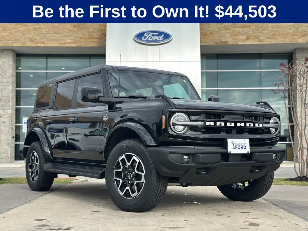 2025 Ford Bronco 4-Door Outer Banks's photo