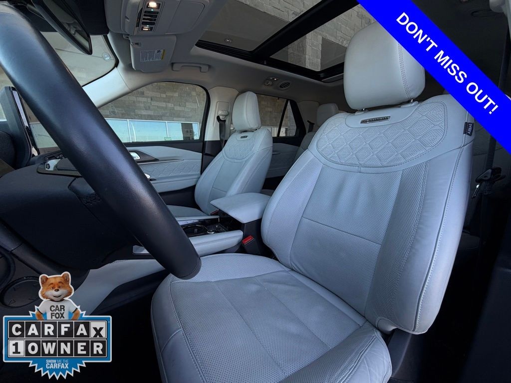 Used 2025 Ford Explorer Platinum SUV