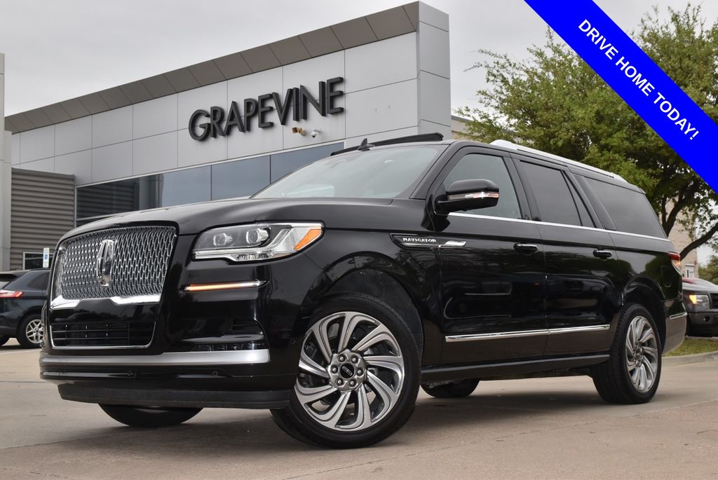 2024 Lincoln Navigator