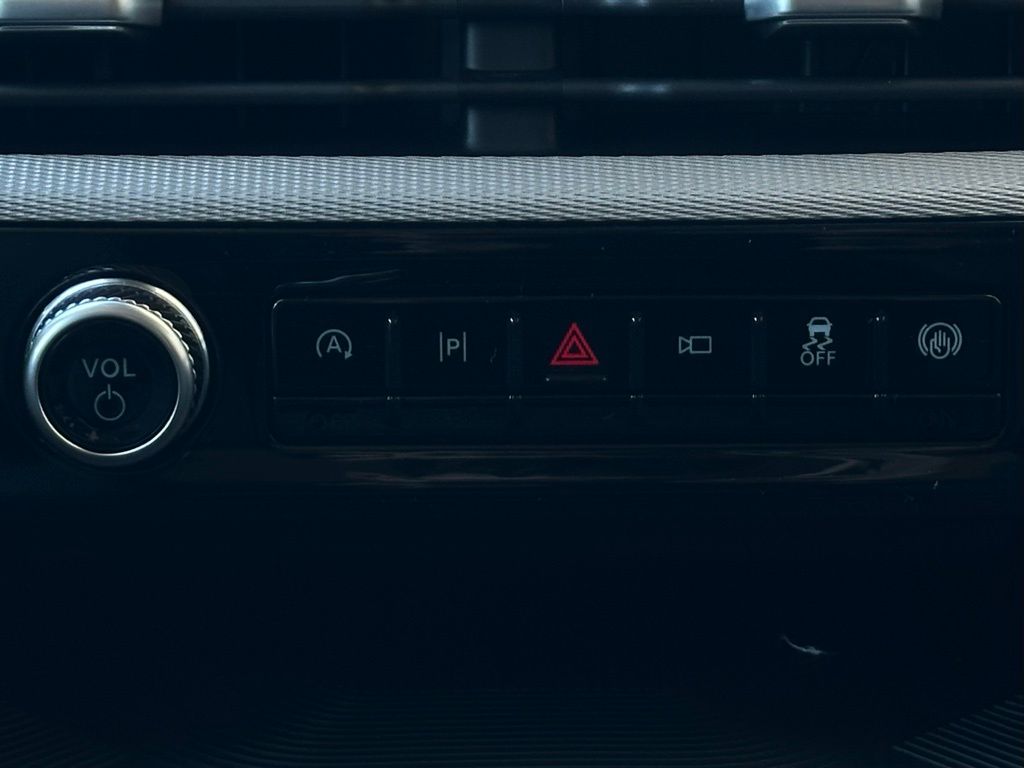 2026 Ford Explorer Active - Photo 14