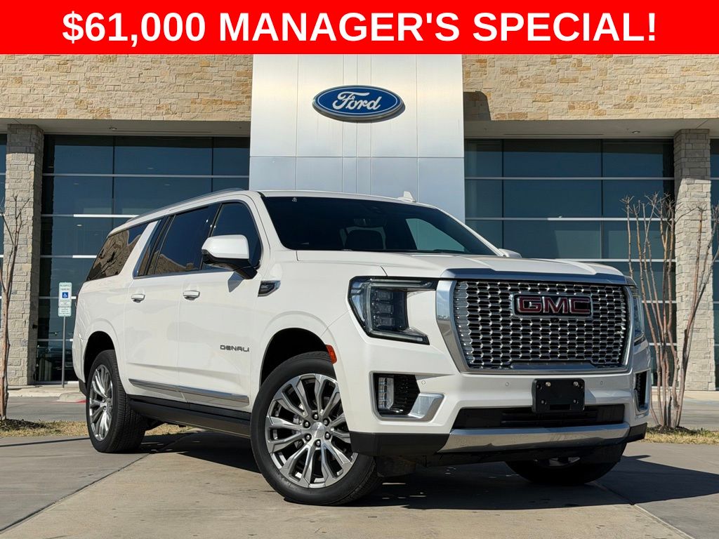 2022 GMC Yukon XL Denali 4WD