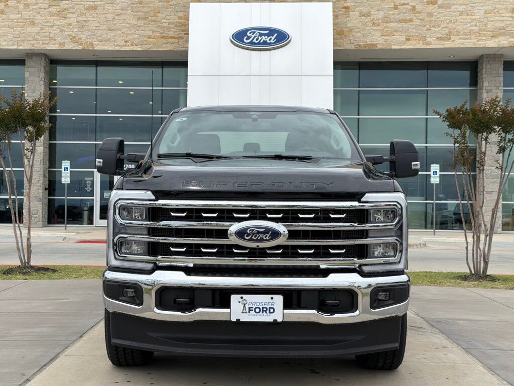 New 2026 Ford F-250SD Lariat Truck Crew Cab