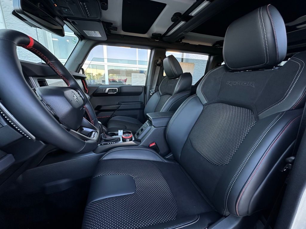 2025 Ford Bronco Raptor photo 4