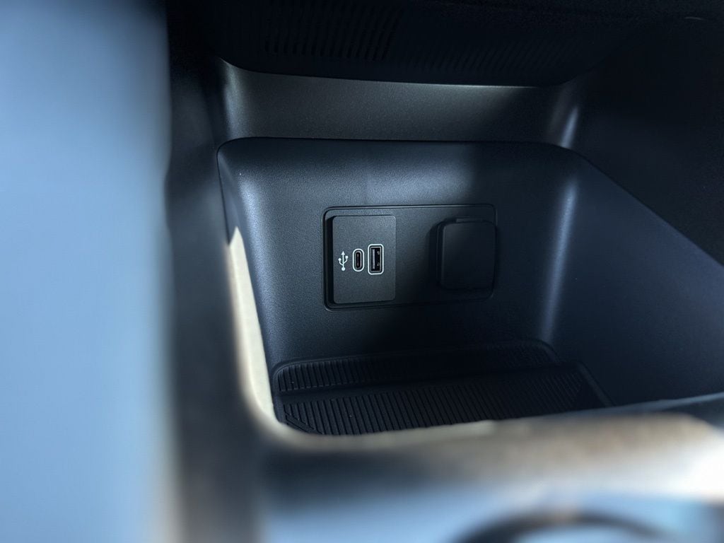 2026 Ford Explorer Tremor - Photo 13