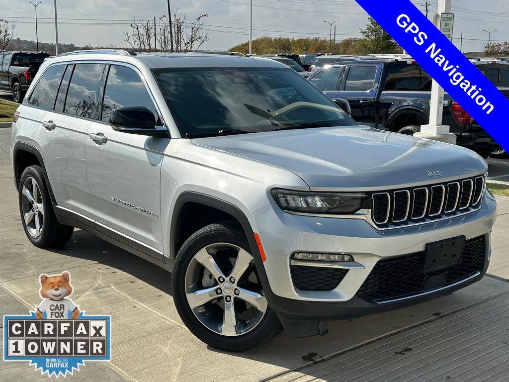 2022 Jeep Grand Cherokee Limited photo 3