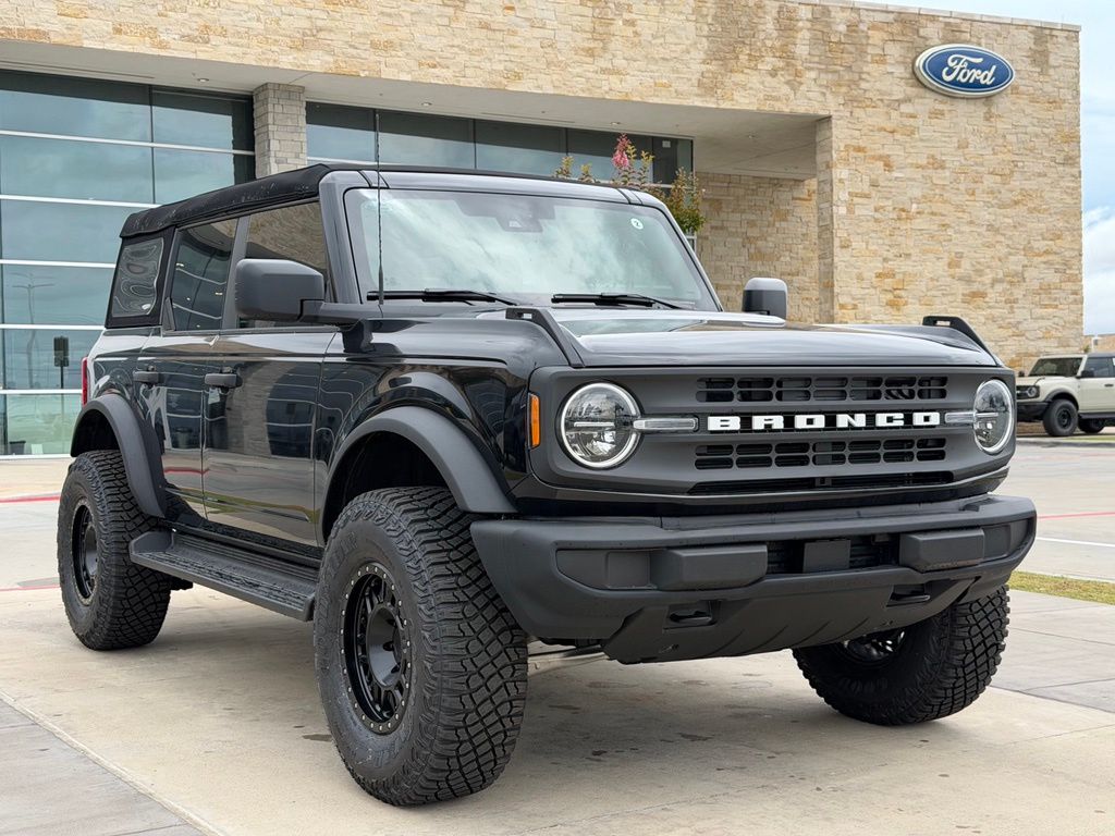 2026 Ford Bronco 4-Door Base - Photo 19