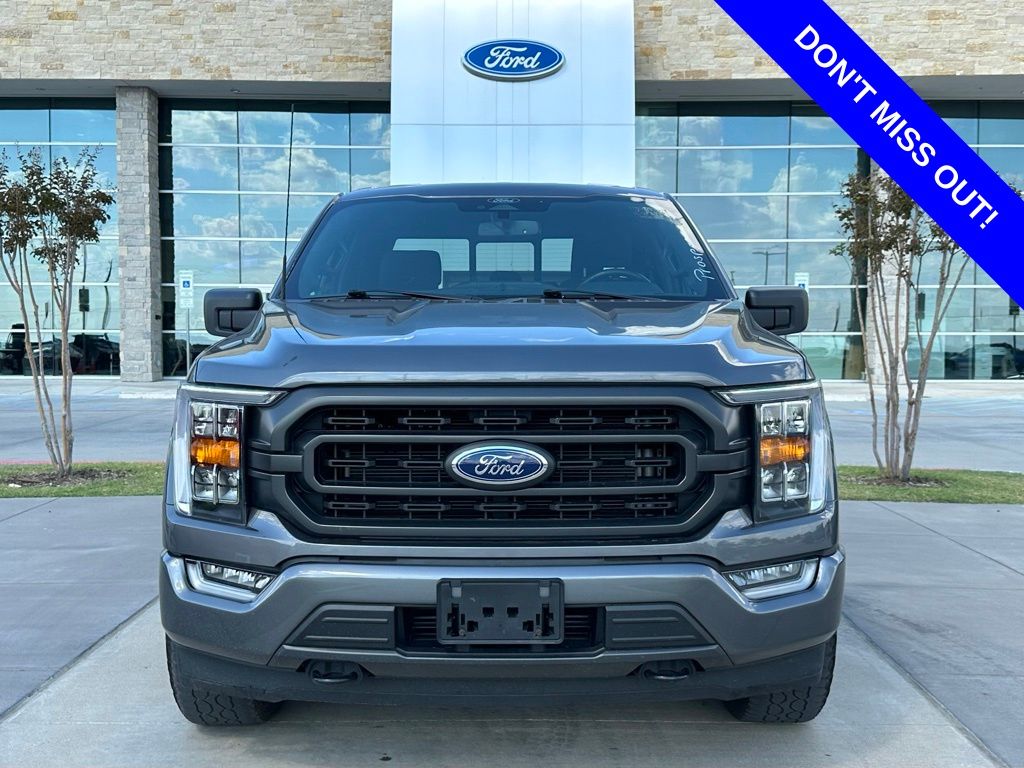 2022 Ford F-150 XLT photo 2