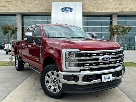 2025 Ford F-250 Lariat Truck Crew Cab