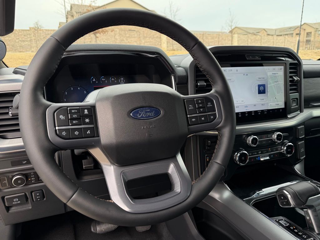 2026 Ford F-150 Lariat - Photo 8