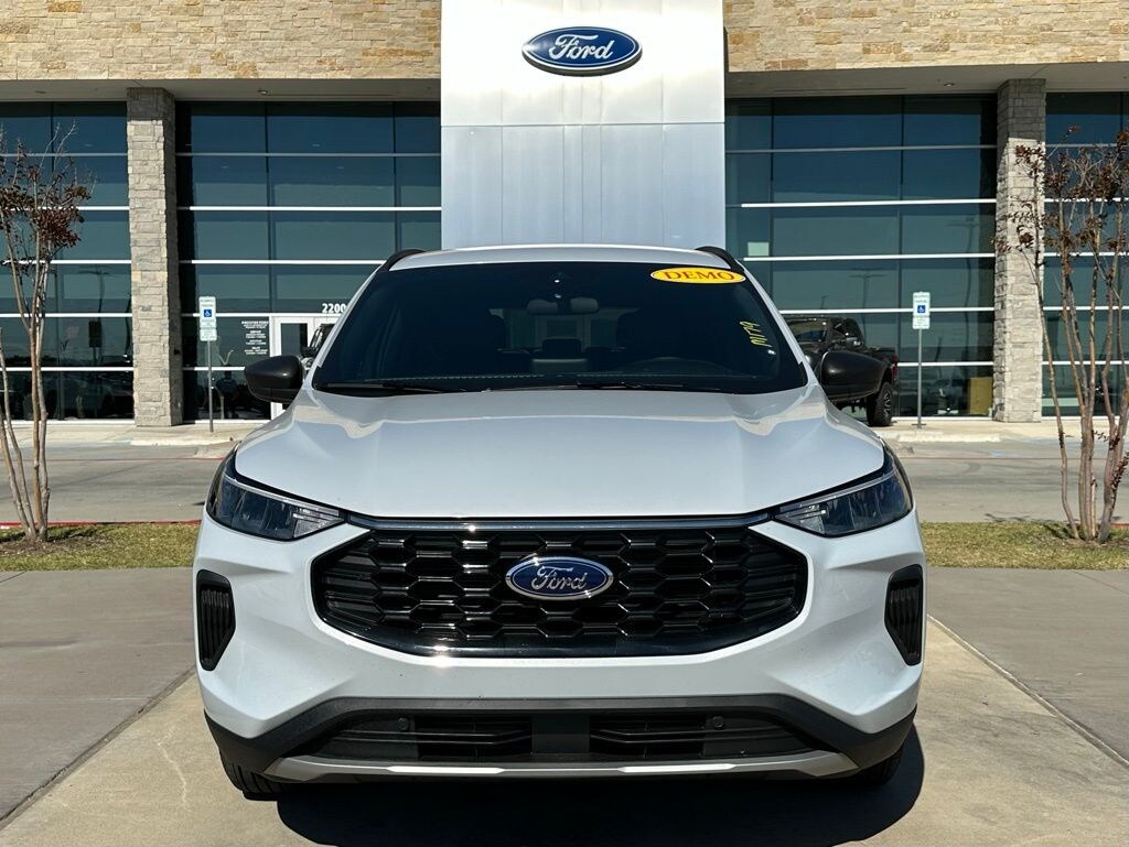 New 2025 Ford Escape ST-Line SUV