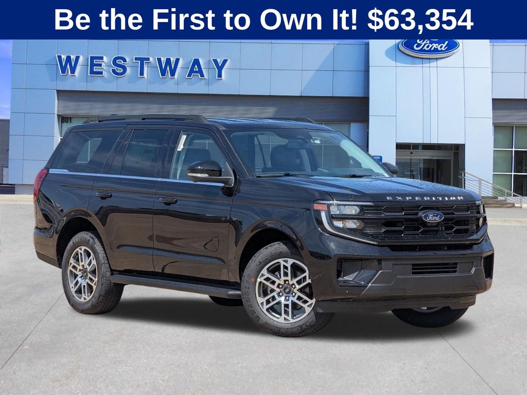 2026 Ford Expedition Active's photo