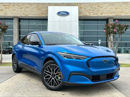 2025 Ford Mustang Mach-E Premium SUV
