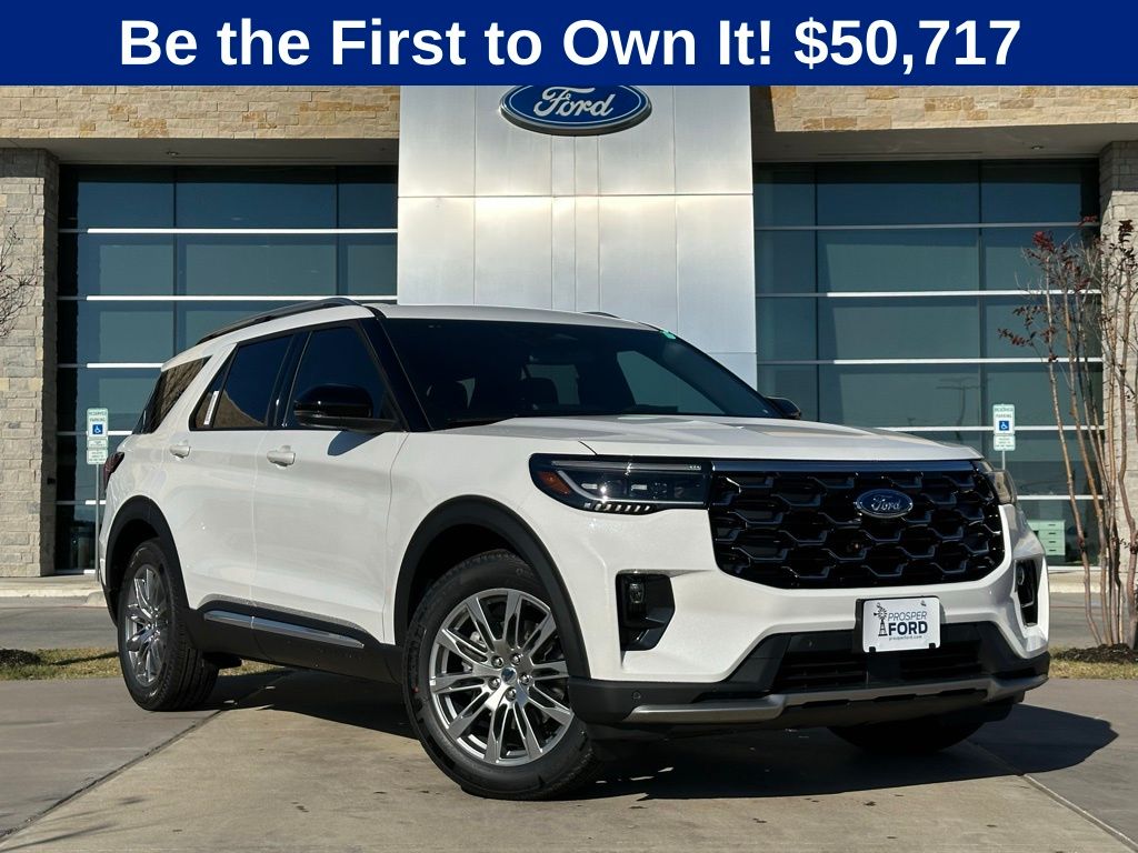 2026 Ford Explorer Platinum's photo