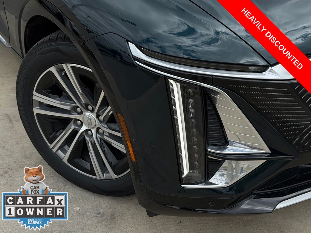 Used 2024 Cadillac LYRIQ Luxury 1 with VIN 1GYKPPRK0RZ110860 for sale in Prosper, TX