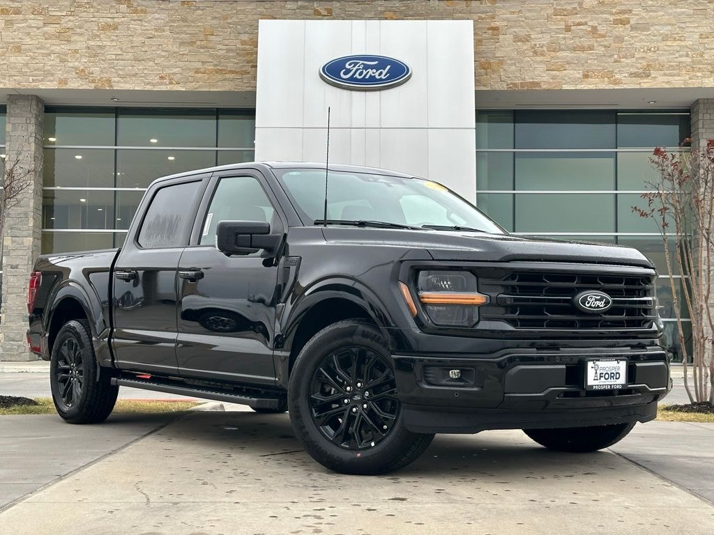 New 2025 Ford F-150 XLT Truck SuperCrew Cab