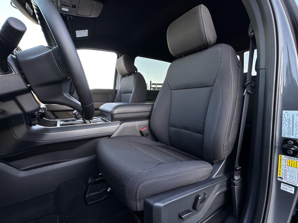 New 2025 Ford F-150 XLT Truck SuperCrew Cab