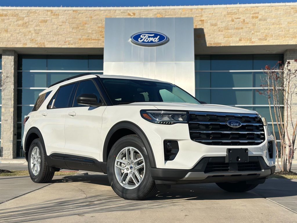 2026 Ford Explorer's photo