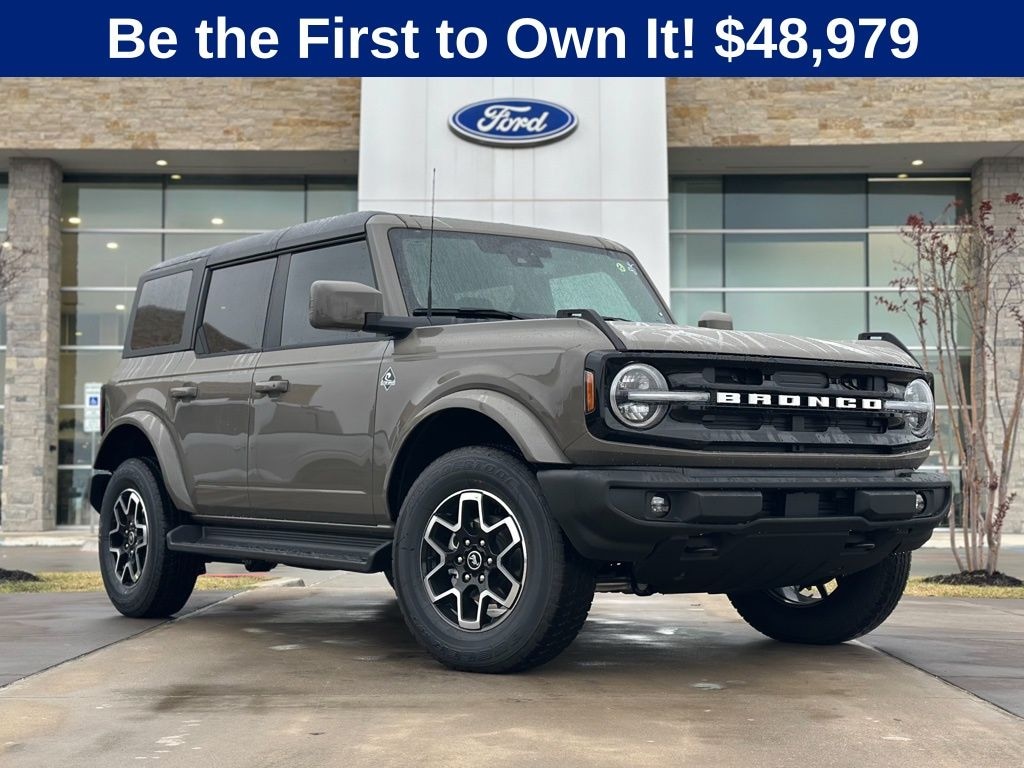 New 2025 Ford Bronco Outer Banks SUV