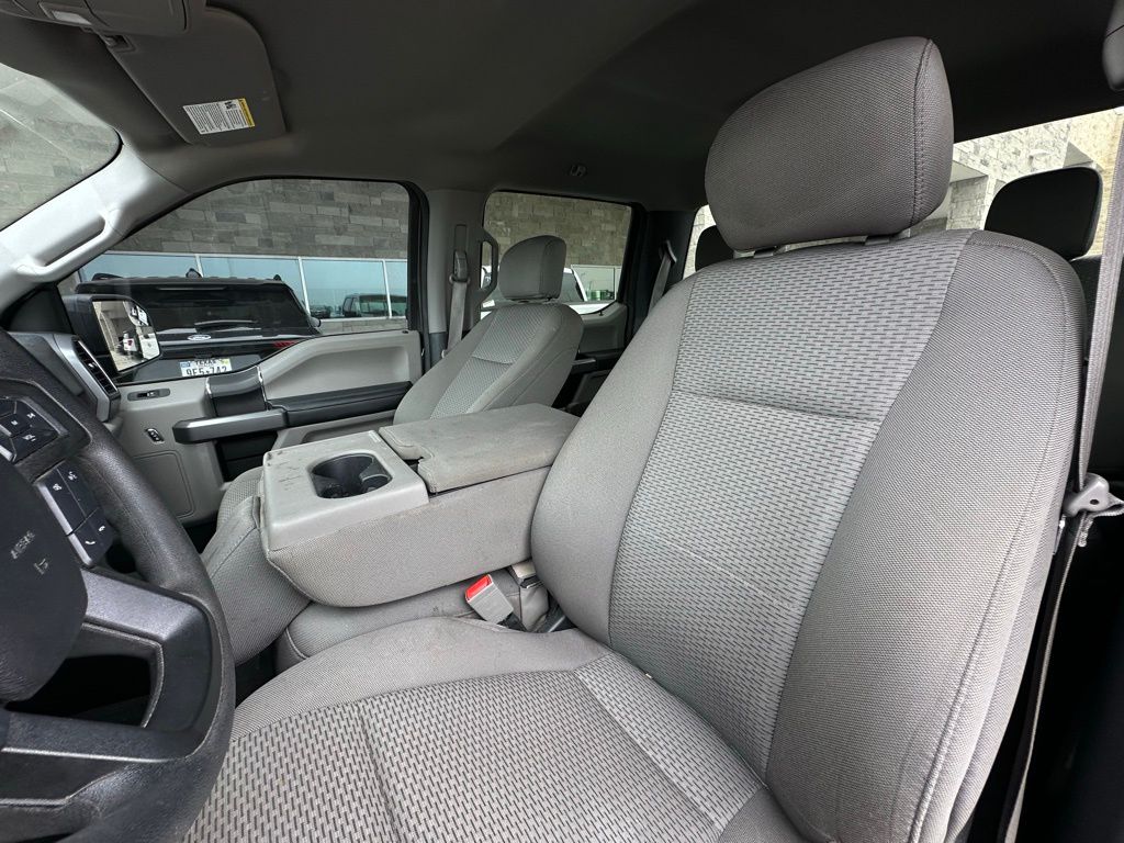 2020 Ford F-150 XLT photo 4