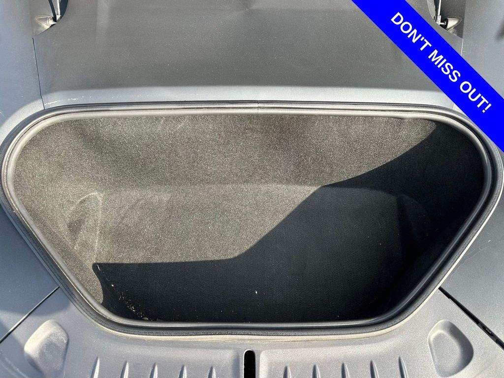 2021 Tesla Model S Plaid photo 2