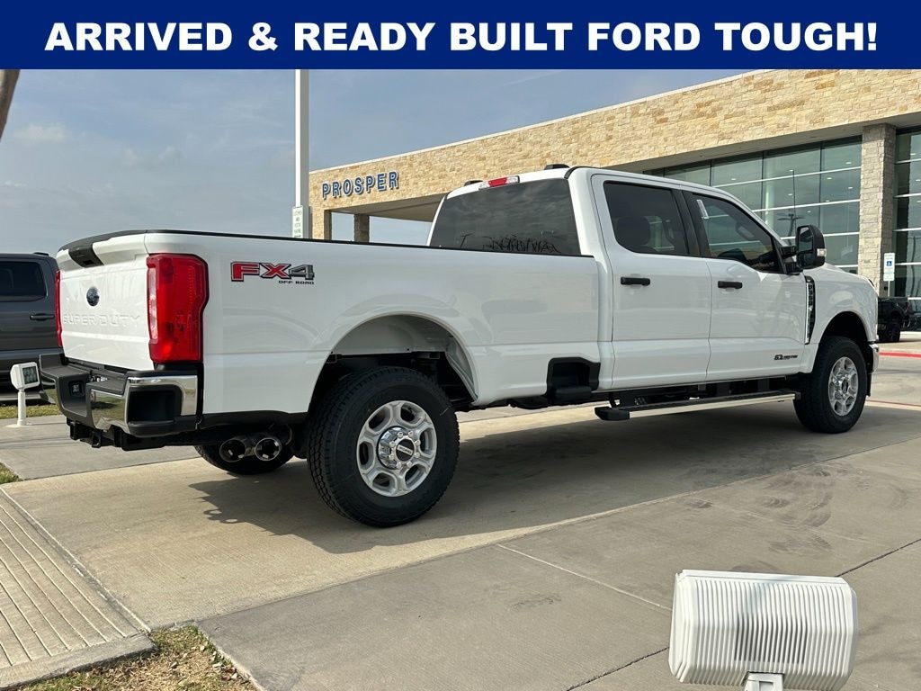 New 2026 Ford F-350 XLT Truck Crew Cab