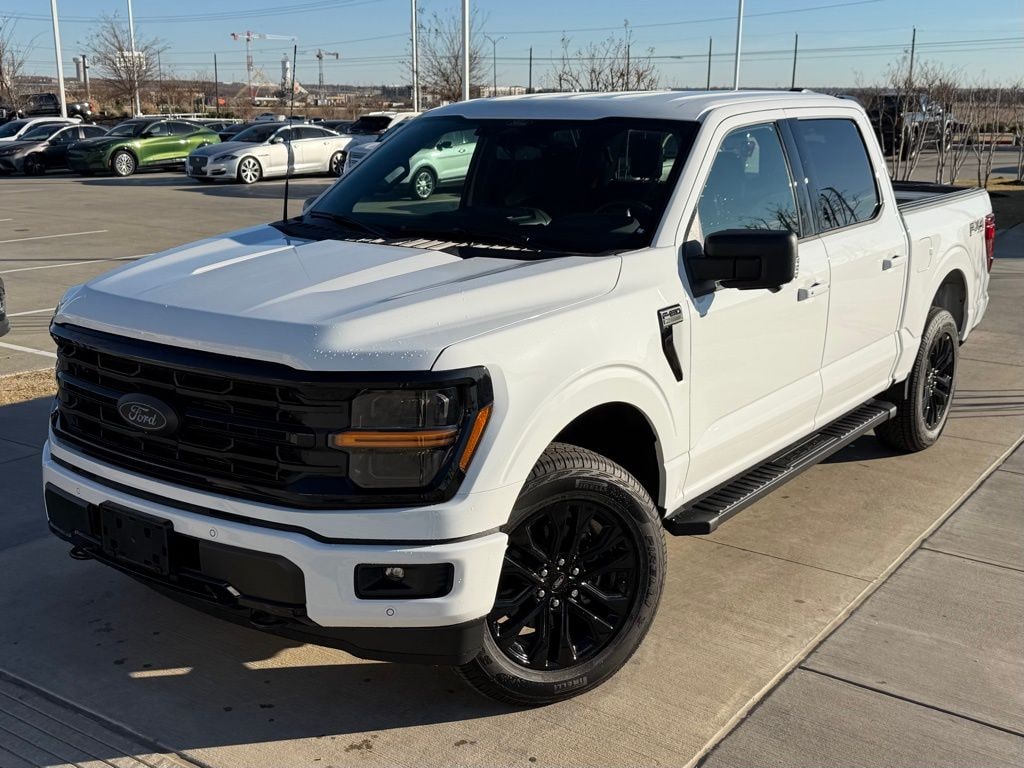 New 2025 Ford F-150 XLT Truck SuperCrew Cab