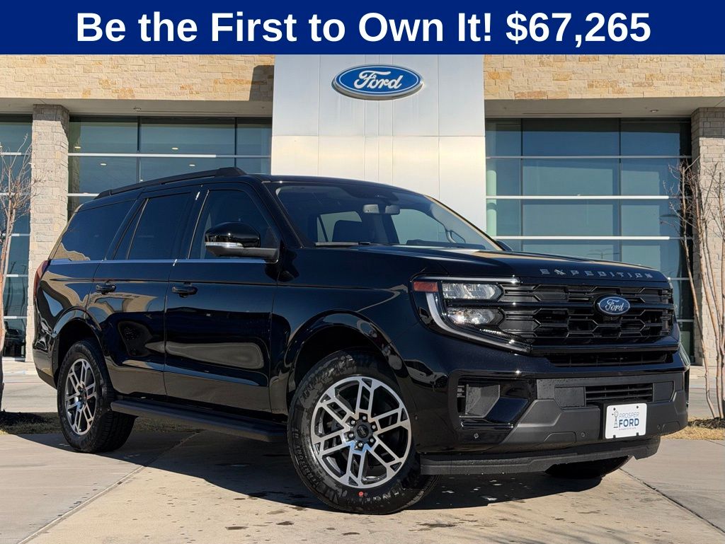 2025 Ford Expedition Active's photo