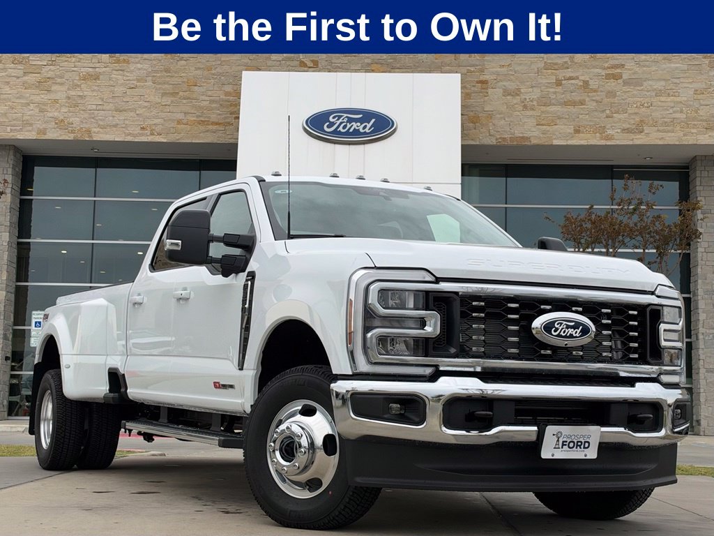 2027 Ford F-350 Lariat Truck Crew Cab