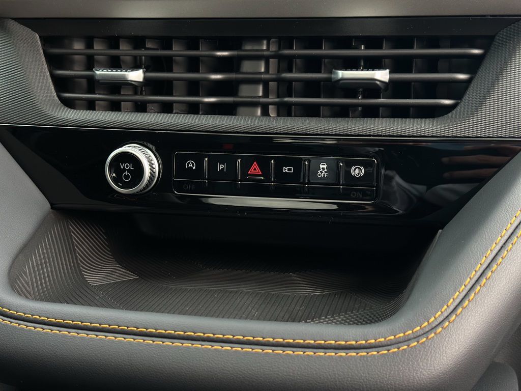 2026 Ford Explorer Tremor - Photo 12