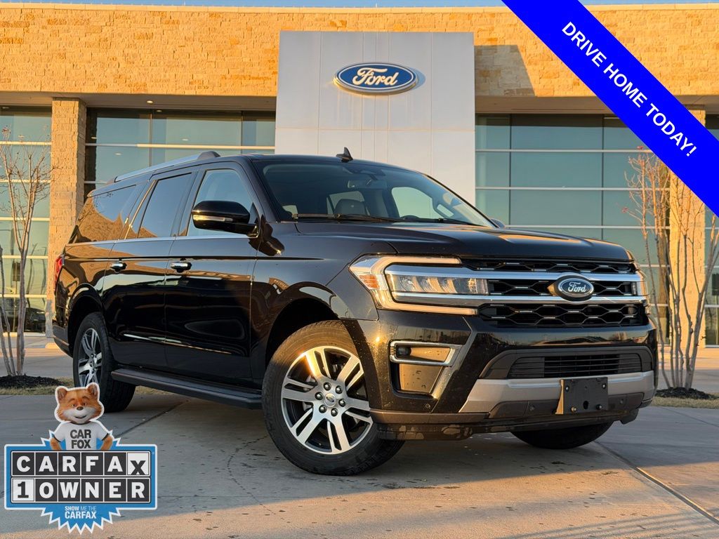 2024 Ford Expedition Limited's photo