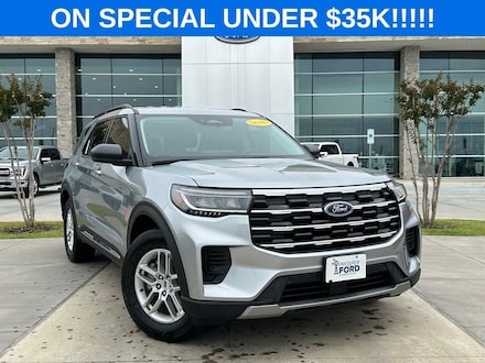 2025 Ford Explorer Active SUV