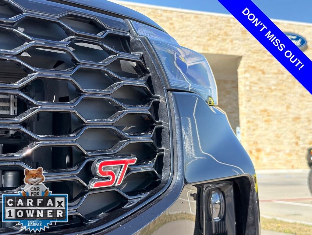 Used 2025 Ford Explorer ST SUV