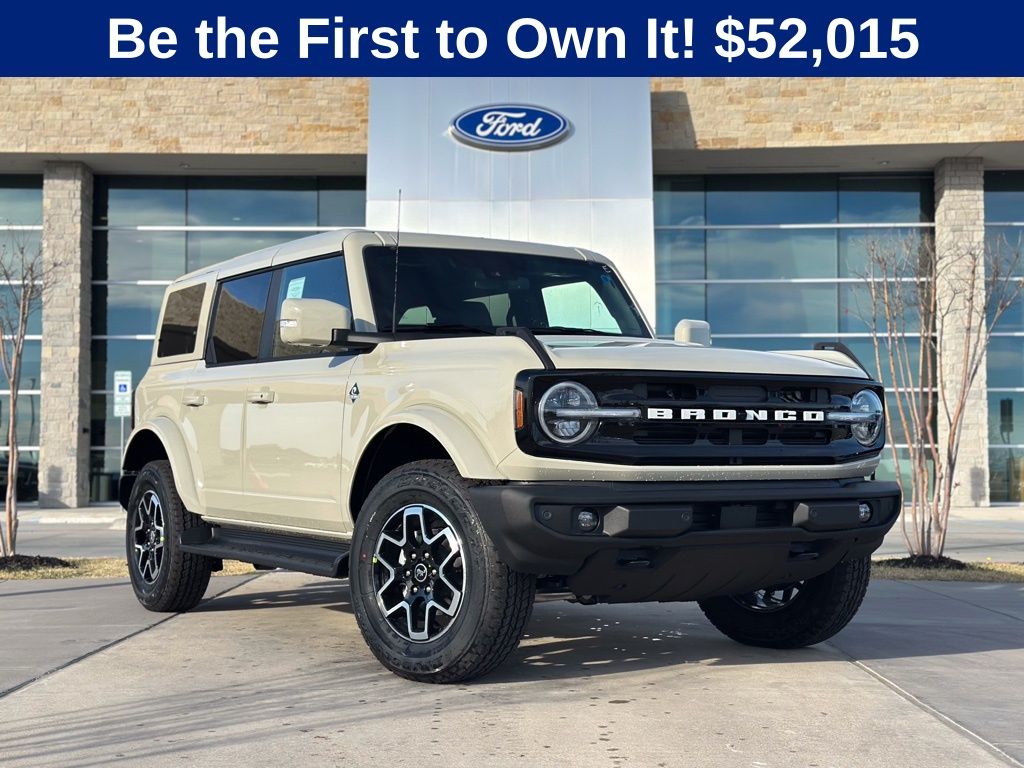 2025 Ford Bronco Outer Banks's photo