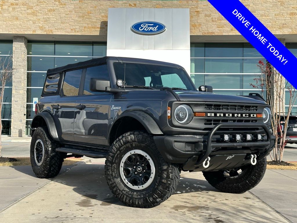 2021 Ford Bronco 4-Door Base's photo