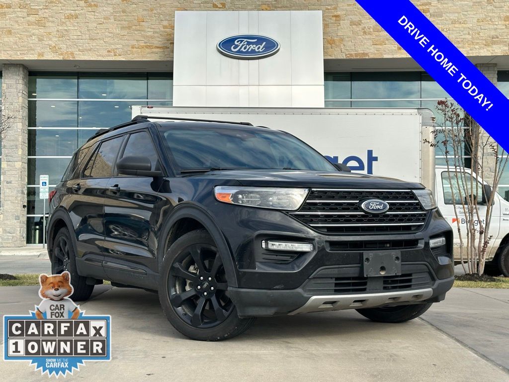 2021 Ford Explorer XLT's photo