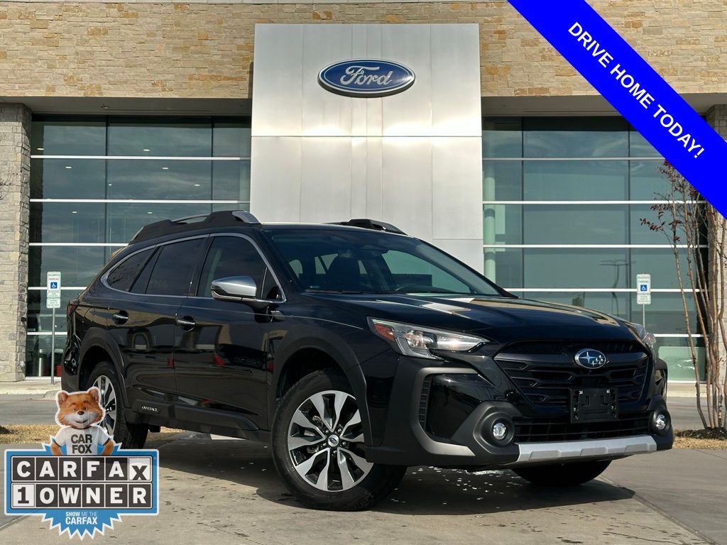 2024 Subaru Outback Touring's photo