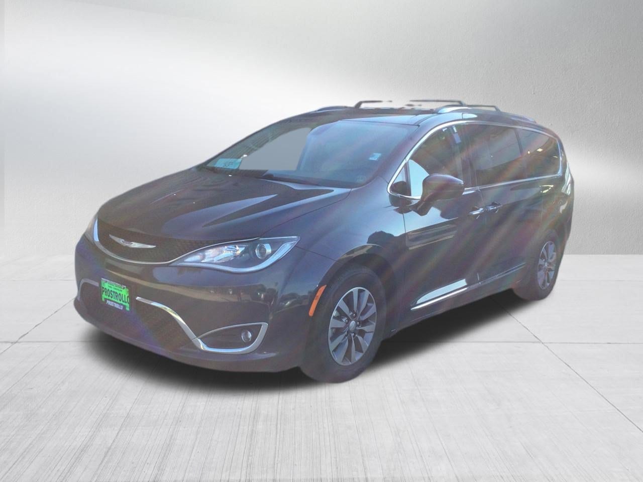 Used 2020 Chrysler Pacifica Touring L Plus with VIN 2C4RC1EG9LR104782 for sale in Madison, SD