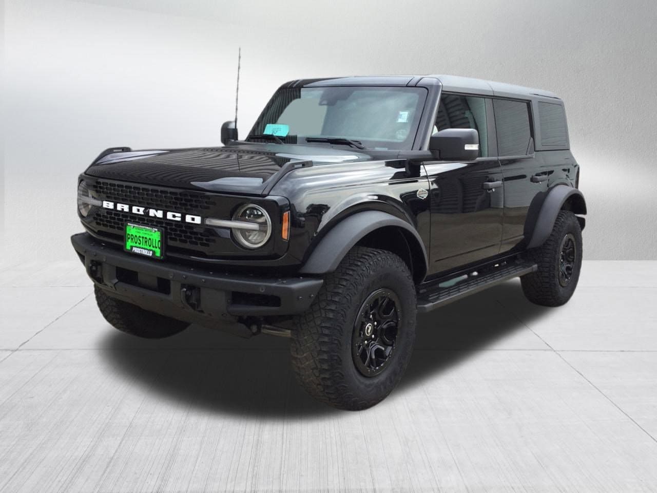 Used 2024 Ford Bronco 4-Door Wildtrak with VIN 1FMEE2BPXRLA52563 for sale in Madison, SD