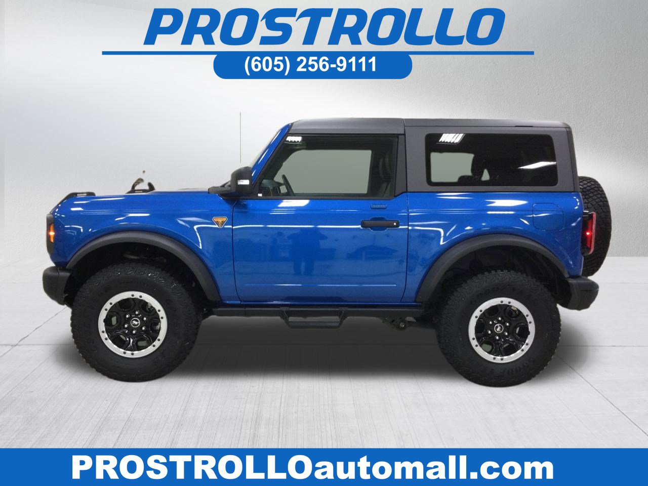 2023 Ford Bronco 2-Door
