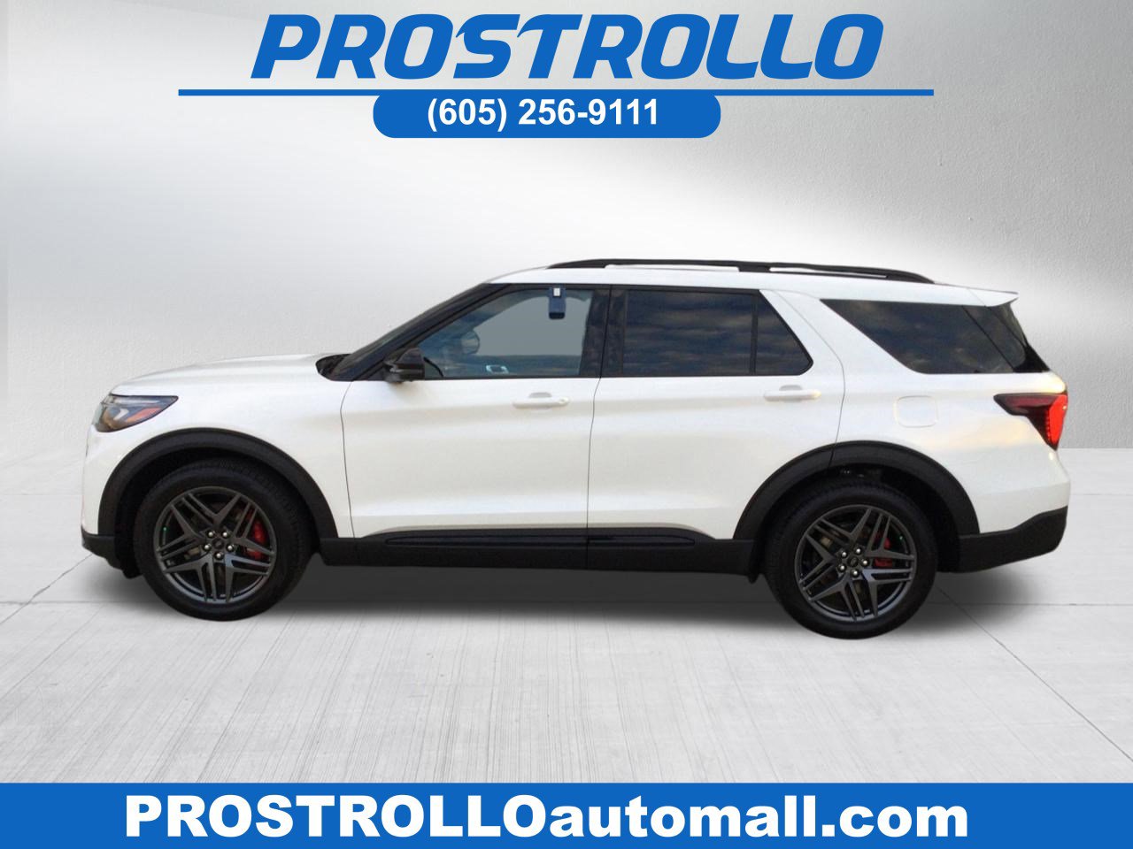 2026 Ford Explorer ST 4WD's photo