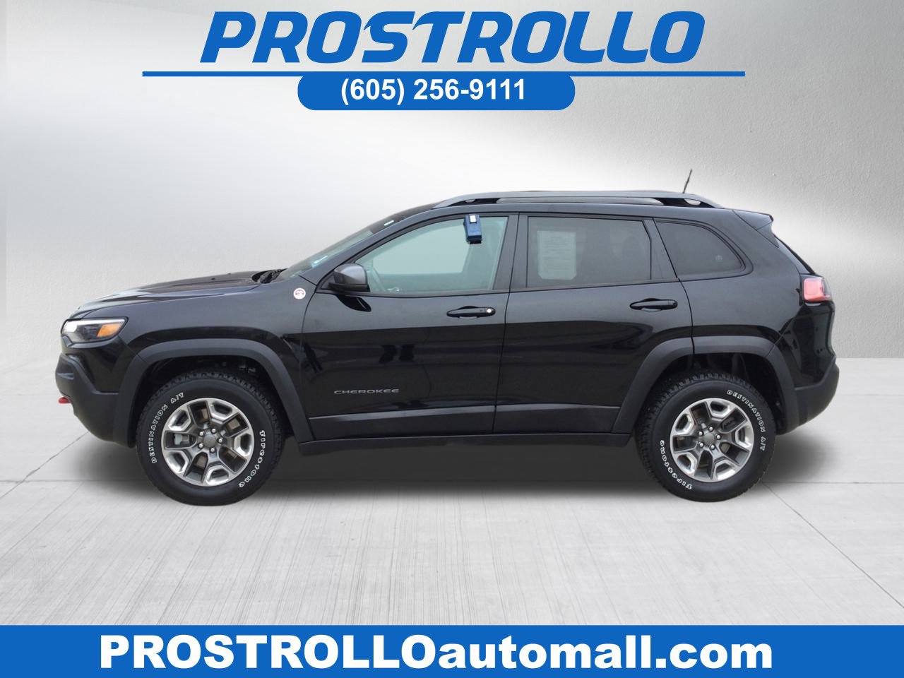 2019 Jeep Cherokee Trailhawk's photo