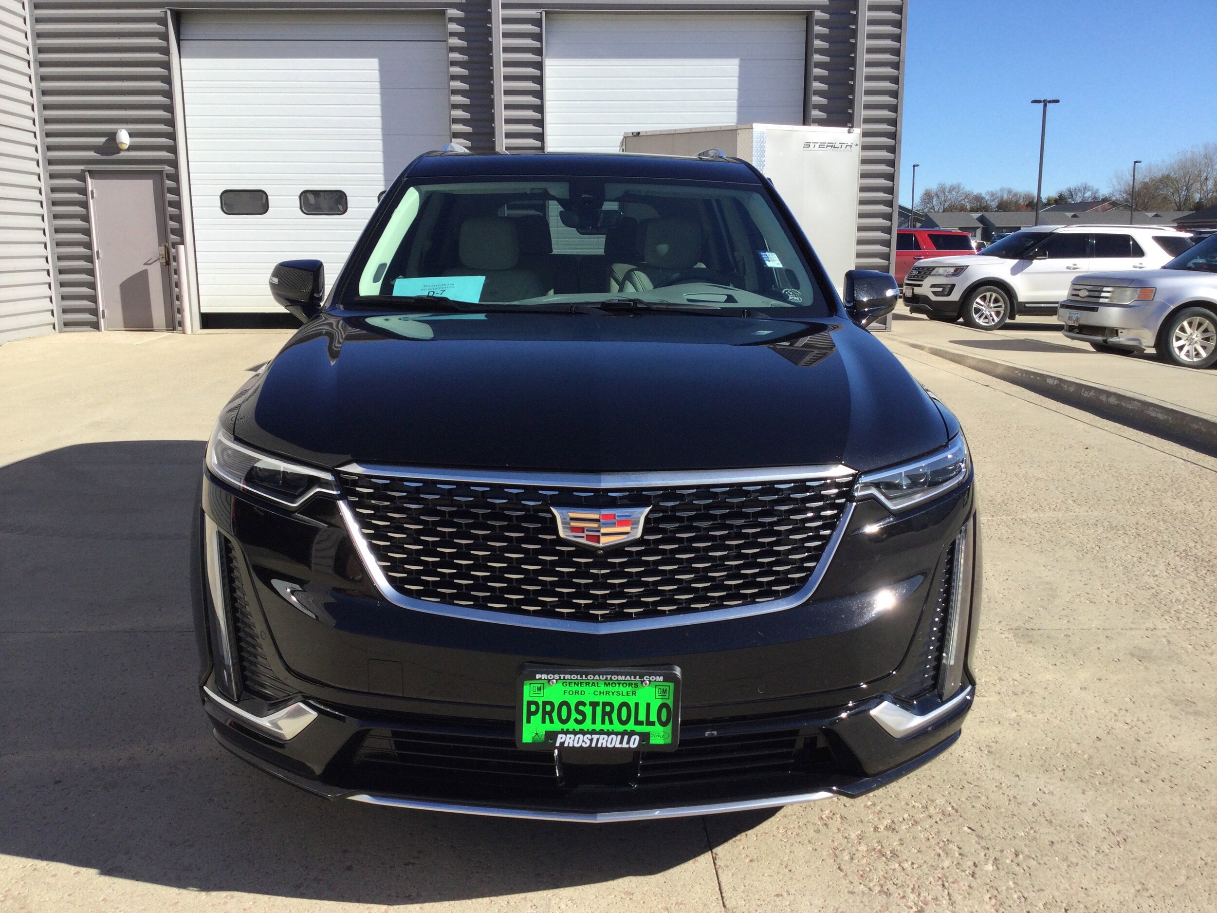 2023 Cadillac XT6 Premium Luxury photo 3