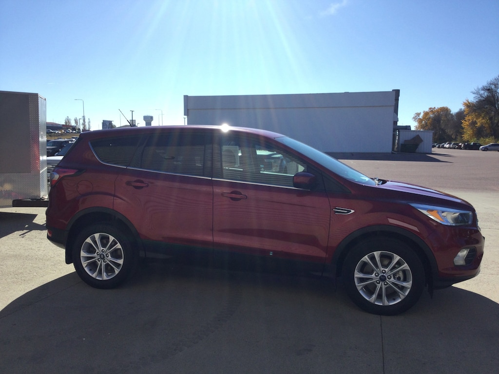 Used 2017 Ford Escape SE SUV