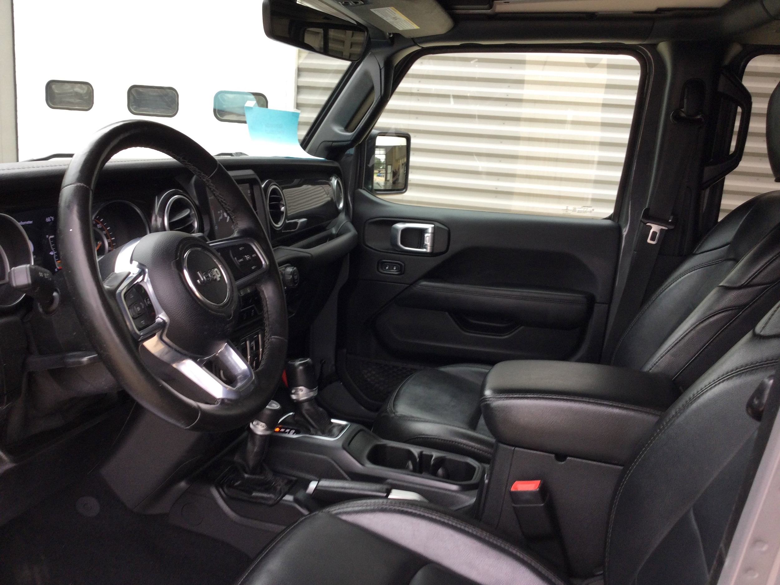 2020 Jeep Wrangler Unlimited Sahara Altitude - Photo 9
