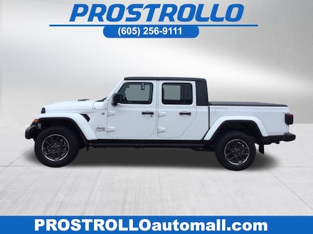 2020 Jeep Gladiator Overland Truck Crew Cab