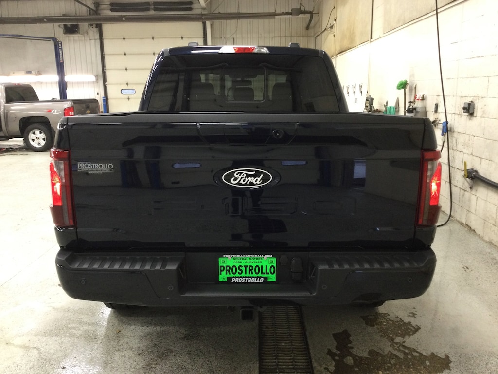 New 2025 Ford F-150 XLT Truck SuperCrew Cab