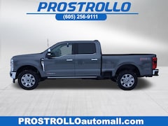 2026 Ford F-350 LARIAT Truck Crew Cab